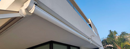 Reparacion de toldos en Camarma de Esteruelas.